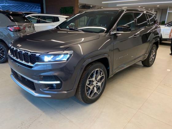 JEEP COMMANDER 1.3 T270 TURBO FLEX OVERLAND AT6